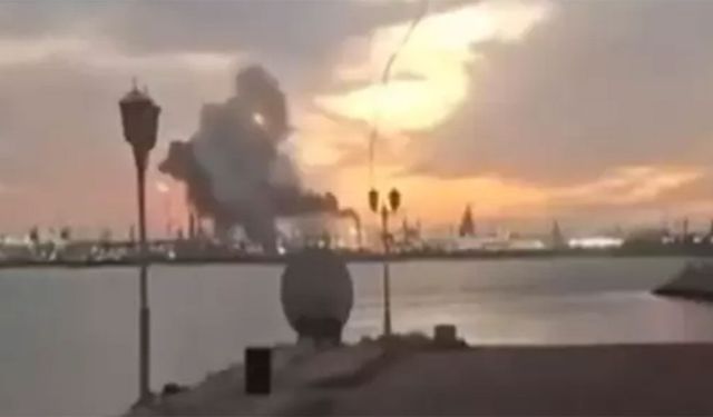 İran, Bahreyn'in ekonomi kalbini vurdu