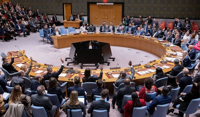 Çin ve Rusya, BMGK'da İran'dan yana tavır aldı, veto etti