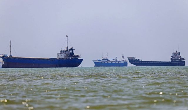 Hürmüz'deki çatışmanın nedeni "rota"