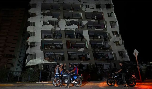 Dünya Venezuela için seferber oldu