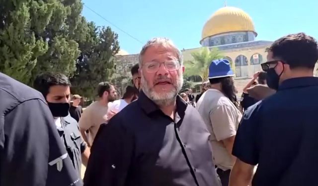 İsrailli aşırı sağcı Bakan Ben-Gvir Mescid-i Aksa’ya zorla girdi