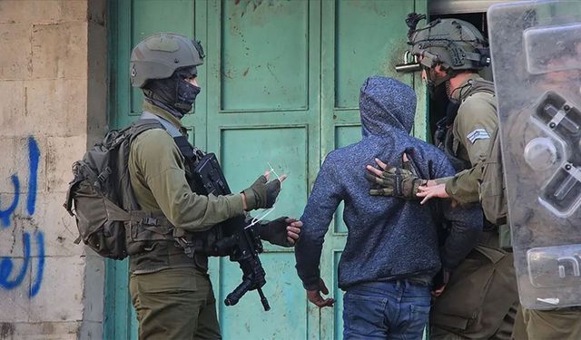 İsrail ordusu Batı Şeria’da Kur’an yayını yapan radyo istasyonunu kapattı