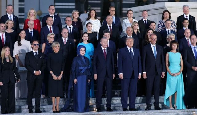 Liderler Ankara'daki resepsiyonda bir araya geldi