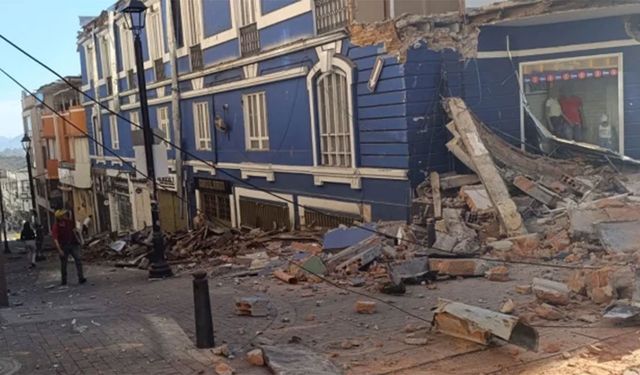 Kolombiya'nın Medellin şehrini deprem vurdu