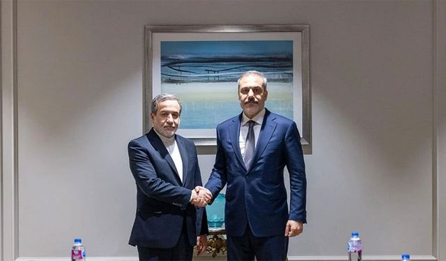 Hakan Fidan ile Abbas Erakçi görüştü: Hürmüz Boğazı ve Suudi Arabistan’a saldırılar masada