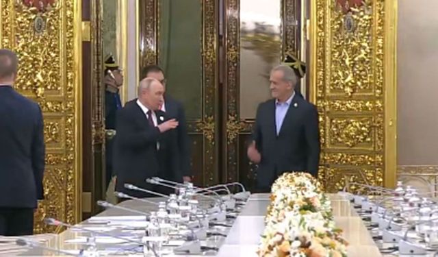 Putin, İran Cumhurbaşkanı Pezeşkiyan'ı Moskova'da ağırladı