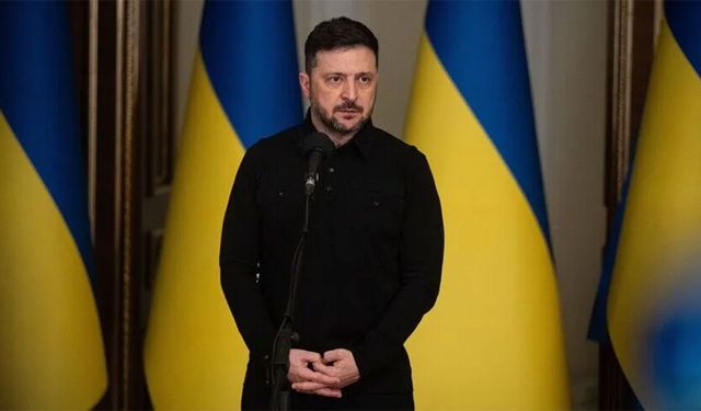 Zelenski'ye yol göründü: Seçime gitmek için Putin'den 2 aylık süre istedi