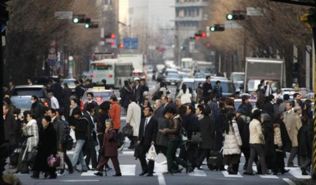 Japonya düşen doğum oranlarından endişeli
