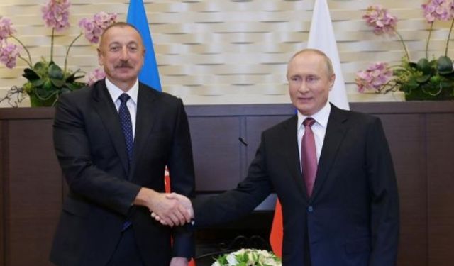 Putin ve Aliyev telefonda bölgesel konuları görüştü