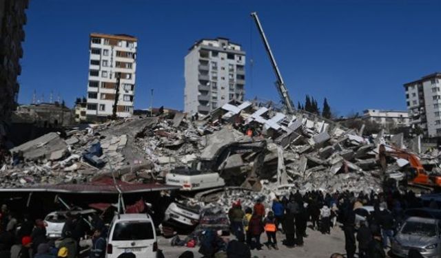 SAKOM: Depremlerde can kaybı 14 bin 351'e yükseldi