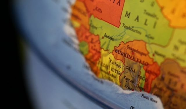 Fransa'dan Afrika ülkelerine yaptırım