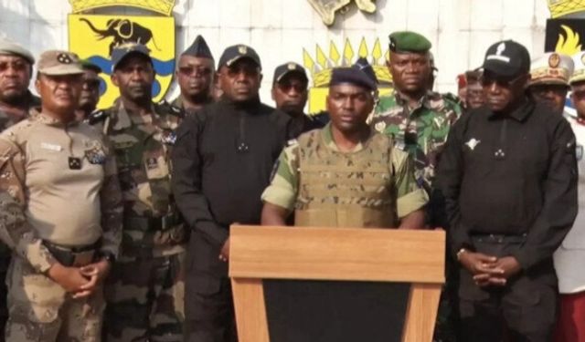 Kamerun ve Ruanda'da darbe paniği