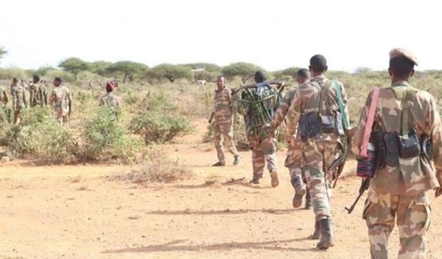 Mali'de isyancılar orduya ait 2 kampı ele geçirdi