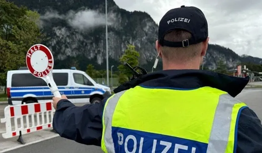 Almanya'ya karayoluyla gidenler vize alamayacak