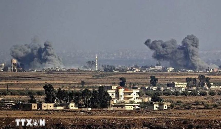 İsrail Suriye hükümetini muhtemel iç karışıklıkta savunmasız bırakmaya mı çalışıyor?