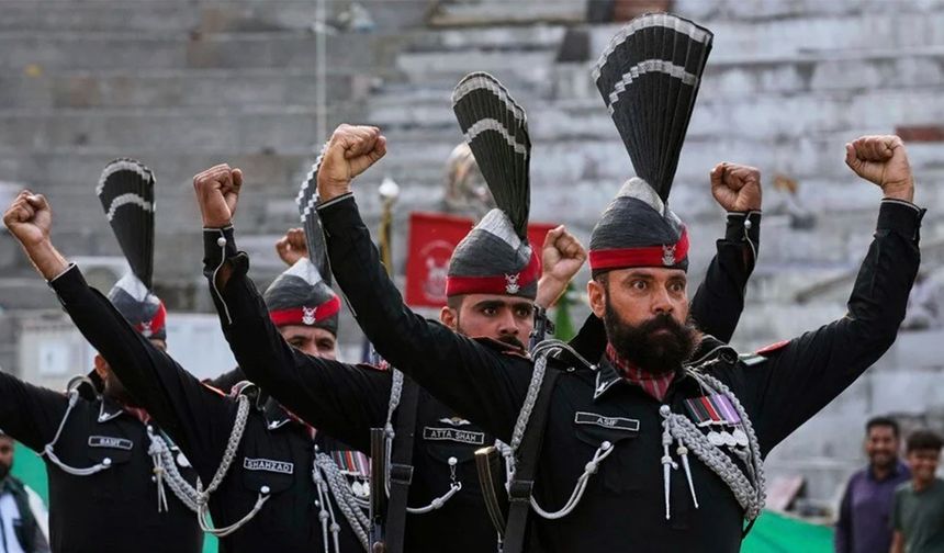 Hangisi güçlü Pakistan mı Hindistan mı?