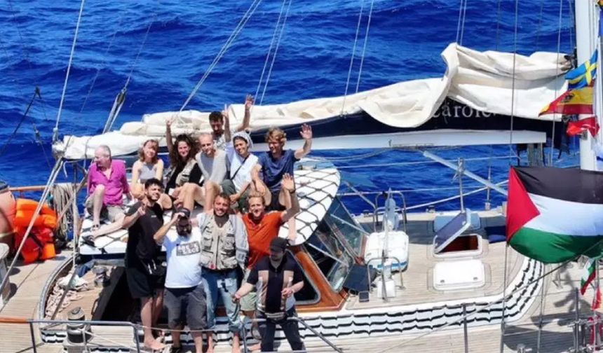 İsrail'in Akdeniz'den kaçırdığı Türk aktivistler serbest bırakıldı