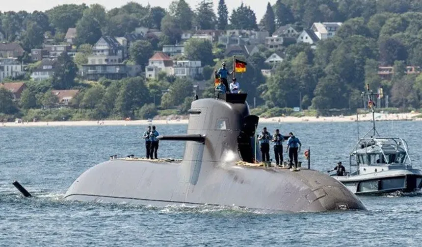 İki yüzlü batı: Almanya İsrail'e ihracatı durdurmuştu sözde denizaltı gönderiyor