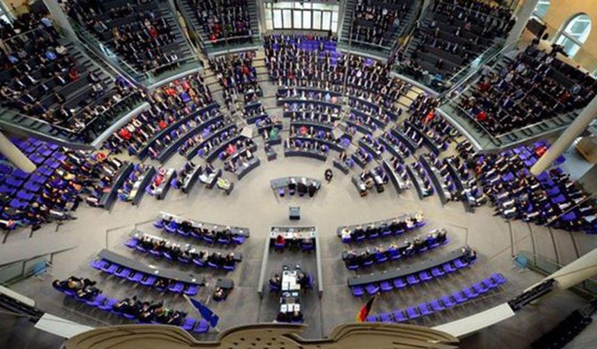 Alman Meclisi'ndeki Siyonizm yanlıları yardımı engelledi