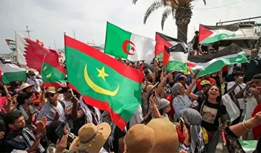 Sumud Filosu Gazze'ye doğru demir alıyor