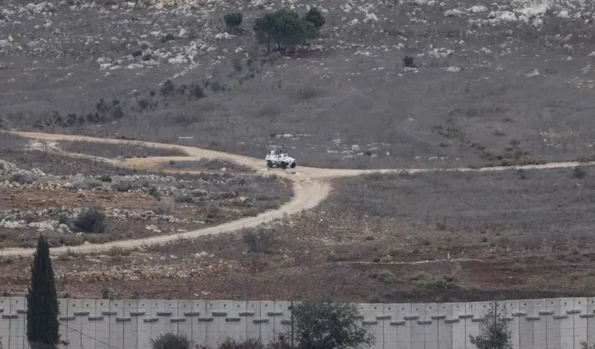 İsrail BM askerlerini hedef aldı