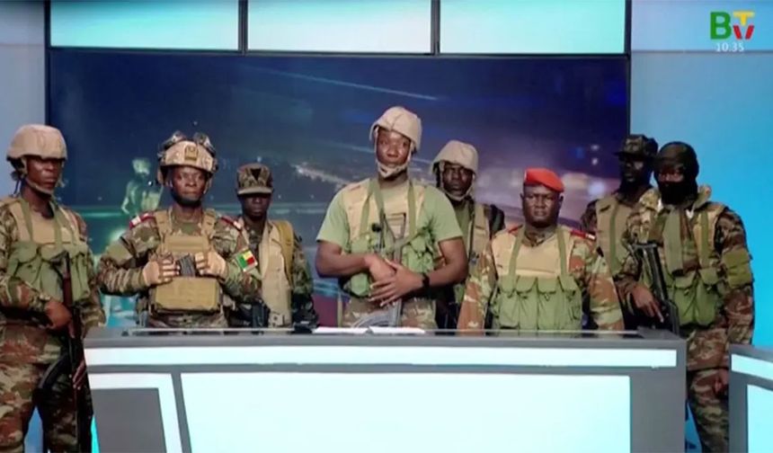 Afrika'daki darbe furyasına yenisi eklendi