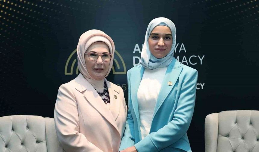 Emine Erdoğan, Latife El Durubi ile görüştü