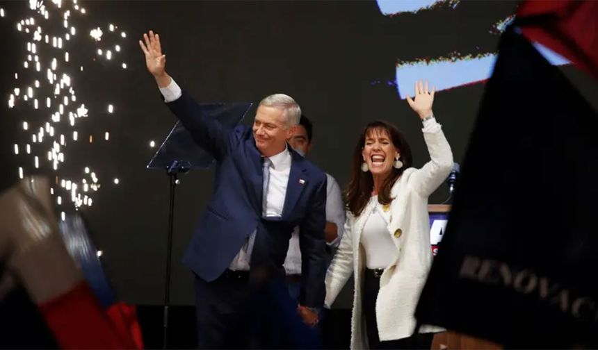 Latin Amerika'da sağın yükselişi: Bir ülke daha sağa kaydı