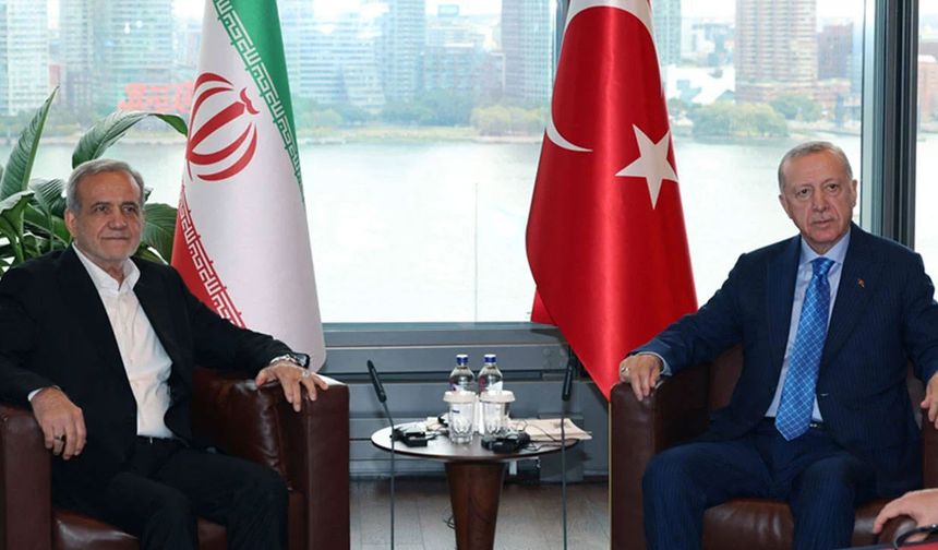 Cumhurbaşkanı Erdoğan, Pezeşkiyan ile görüştü