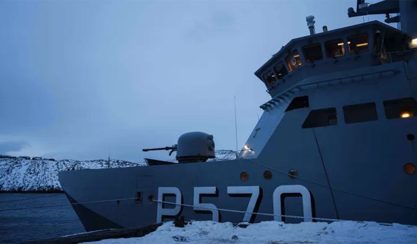 Danimarka Grönland'a asker takviyesi yaptı