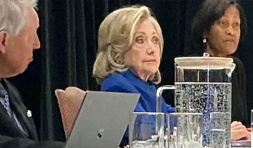 Hillary Clinton ifade verirken isyan etti: Trump neden ifade vermiyor!