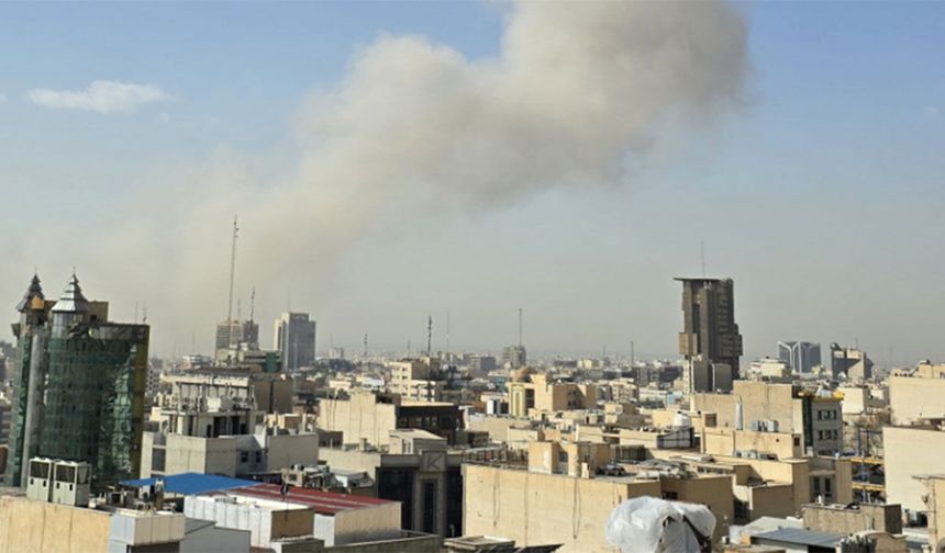 Beklendiği gibi oldu: ABD İsrail'i önden sahaya sürdü, İran bombalanmaya başladı