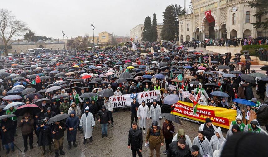 İsrail ve ABD İstanbul'da protesto edildi