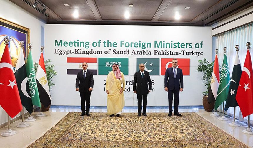 Pakistan'da İran'ı yakından ilgilendiren dörtlü zirve