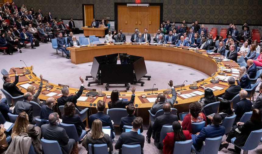 Çin ve Rusya, BMGK'da İran'dan yana tavır aldı, veto etti