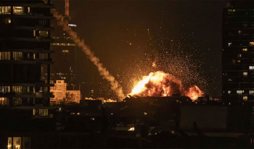 İran füzeleri bu kez engellenemedi, Tel Aviv vuruldu