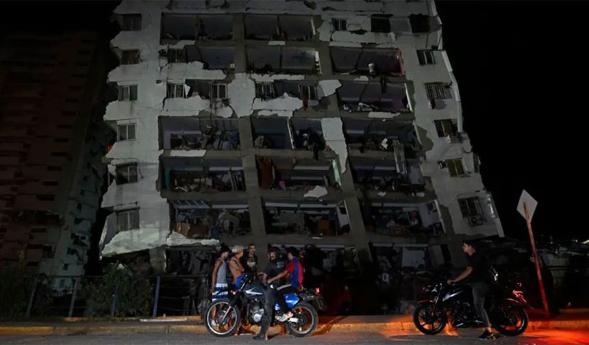 Dünya Venezuela için seferber oldu