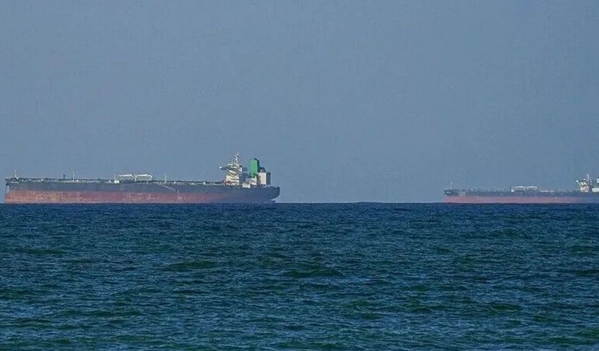 Husiler “deniz ablukası” kapsamında 6 geminin geçişini engelledi