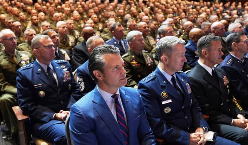 WP: Ordu Trump'ın Savaş Bakanı Hegseth'e 'daha fazla sürdüremeyiz' uyarısı