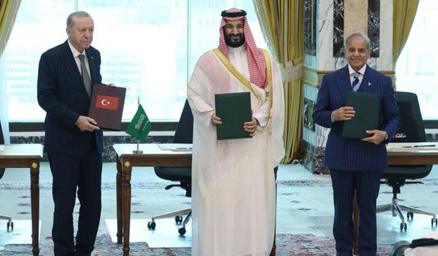Mekke İttifakı'nın ilk "acil" toplantısı