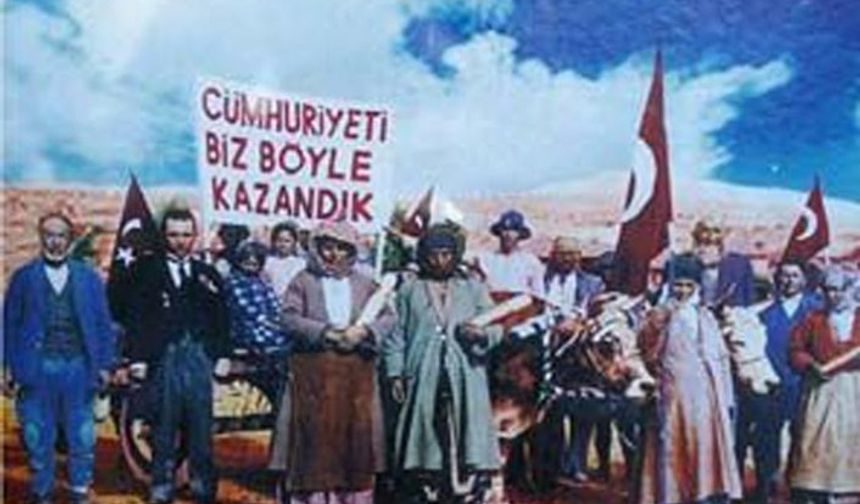 Cumhur elitlerin korkusu - Akif Emre