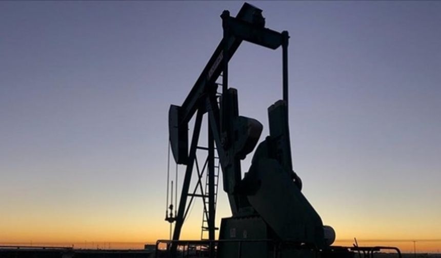 ABD, ticari ham petrol stoklarını artırdı