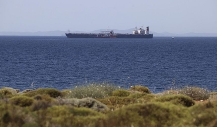 Polonya, Rus petrolü almaya devam ediyor
