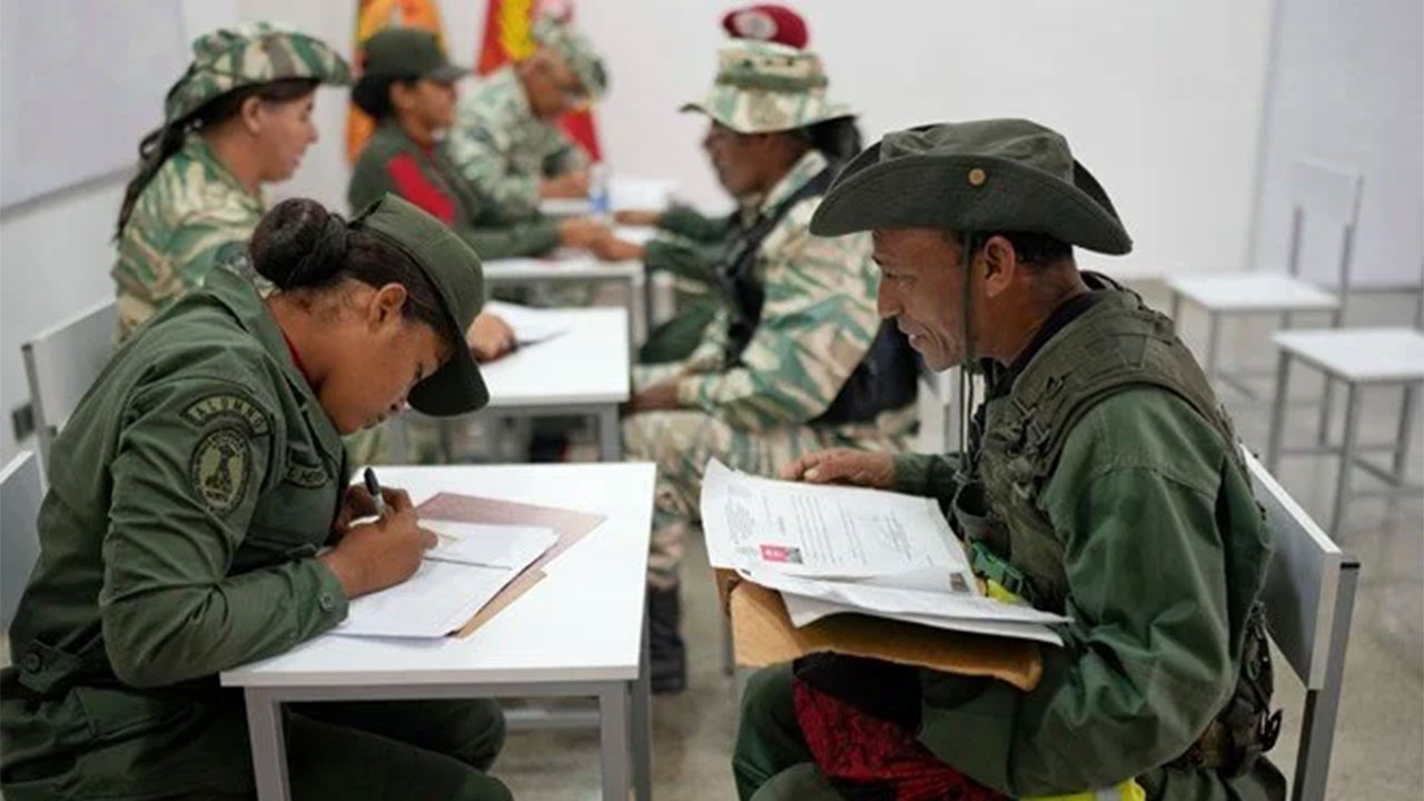 Venezuela 44