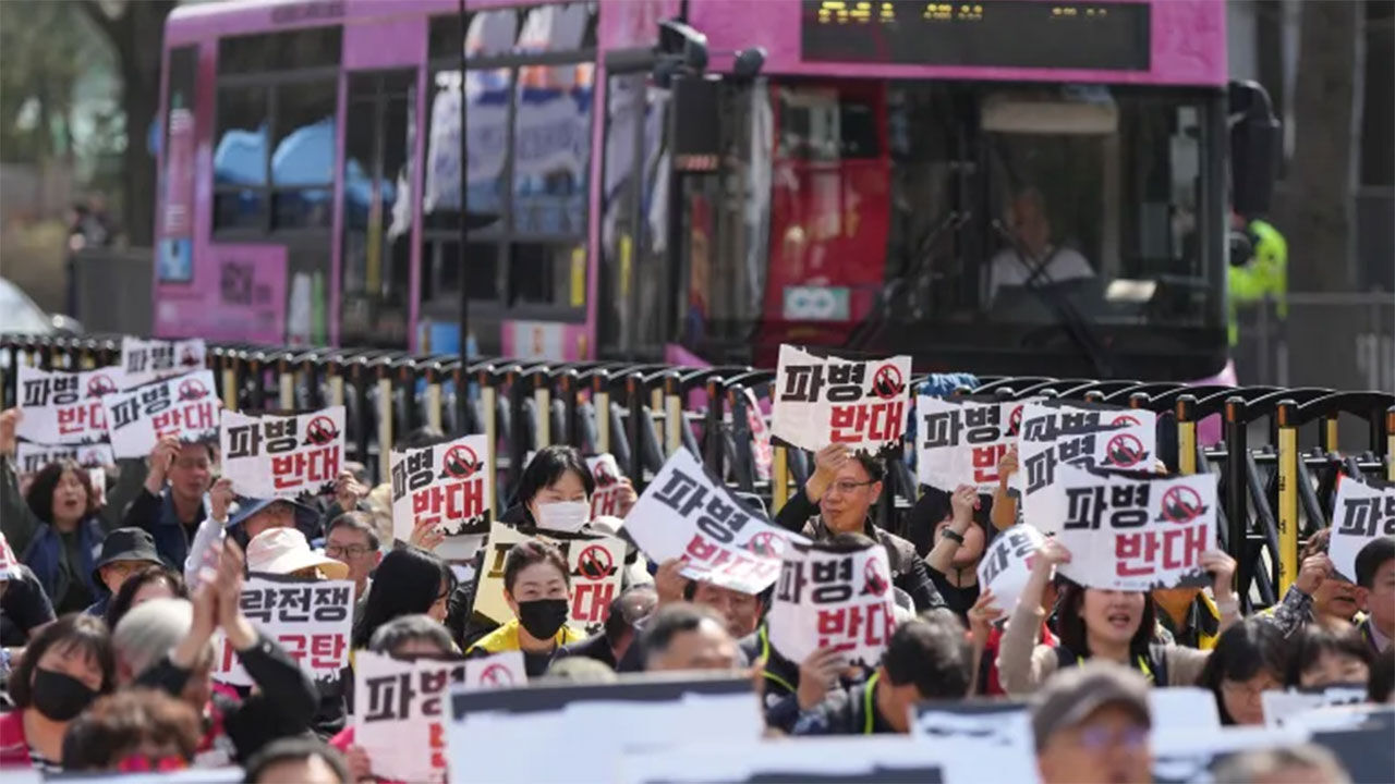 Güney Kore Protesto (1)