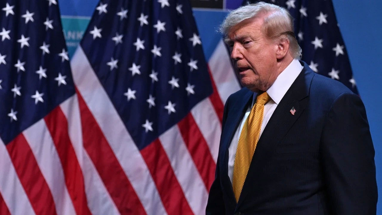 Fed 3 yıl sonra faizi artırdı, Trump'tan sert tepki geldi