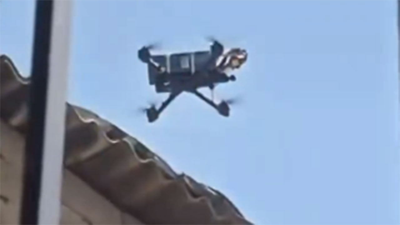 İsrail bomba yüklü dronlarla Gazze'de evleri taciz ediyor